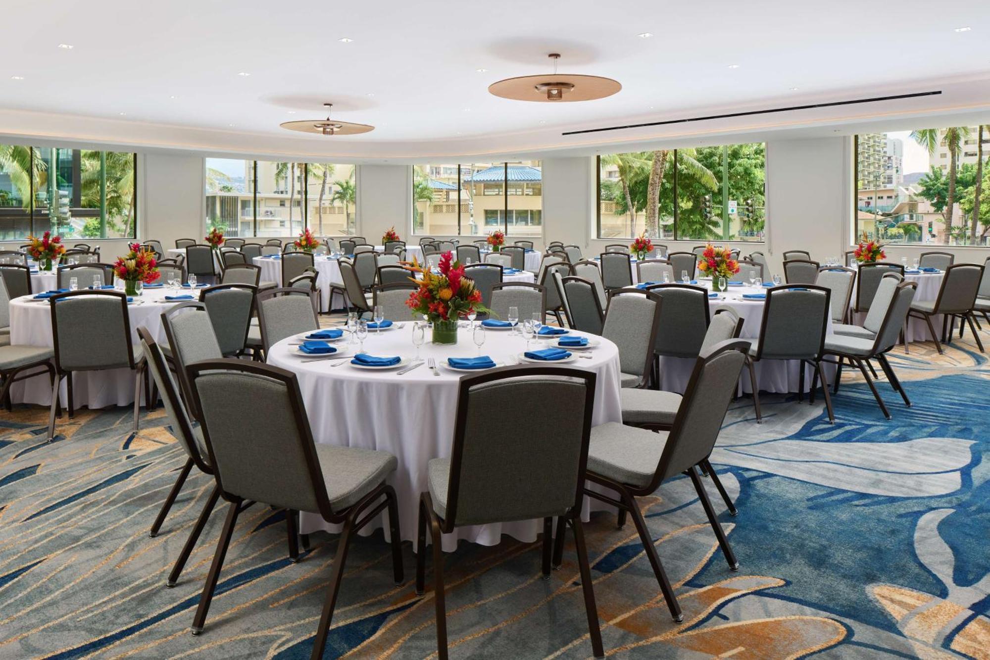 Outrigger Waikiki Paradise Hotel Гонолулу Екстер'єр фото